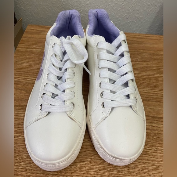 Disney Mickey Mouse Sneakers Womens 9 White Purple - Picture 3 of 10